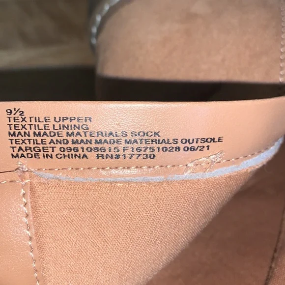 Universal Thread Tan Combat Block Heel Boots - Picture 14 of 14